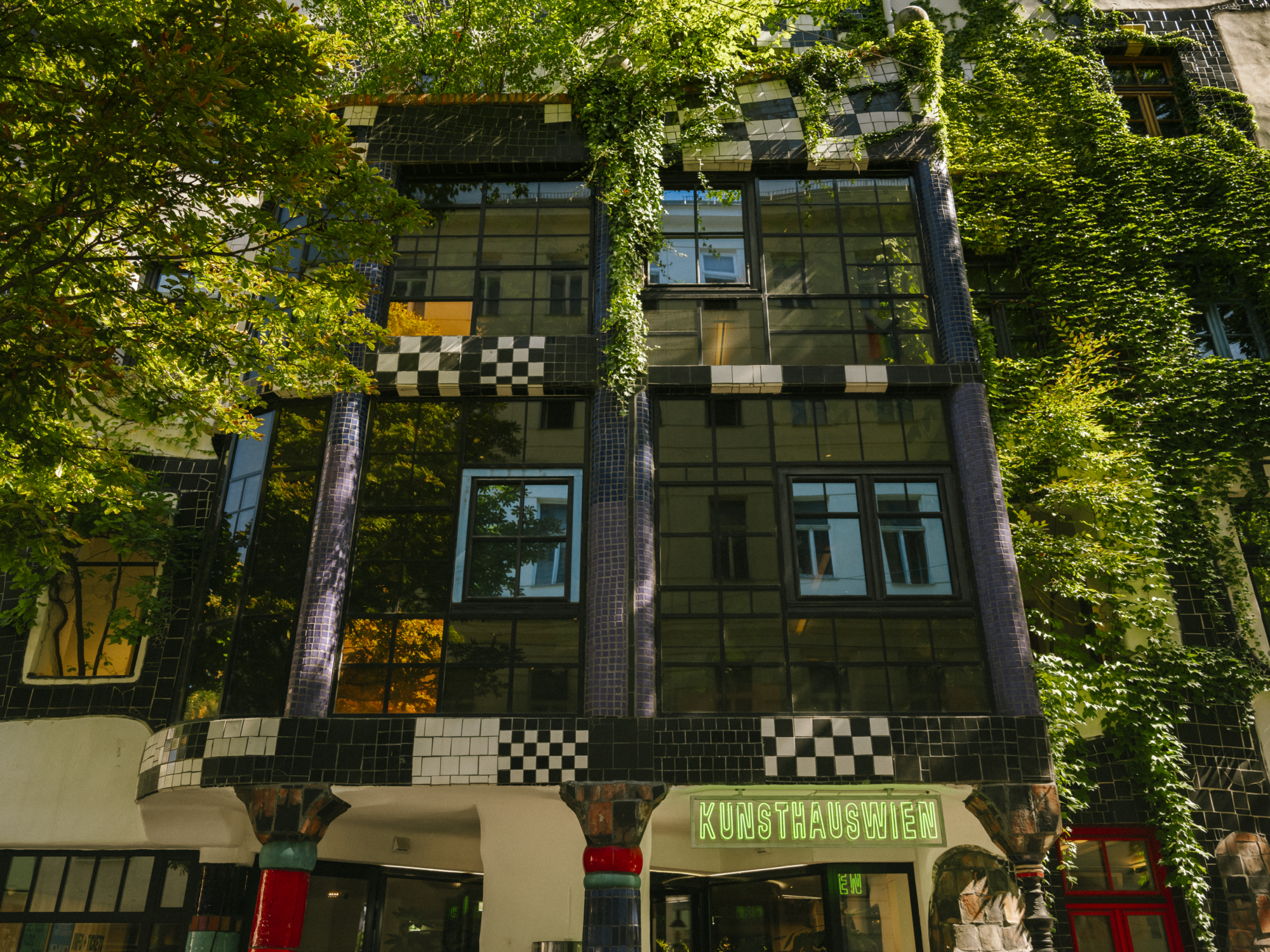 Außenansicht des KunstHausWien